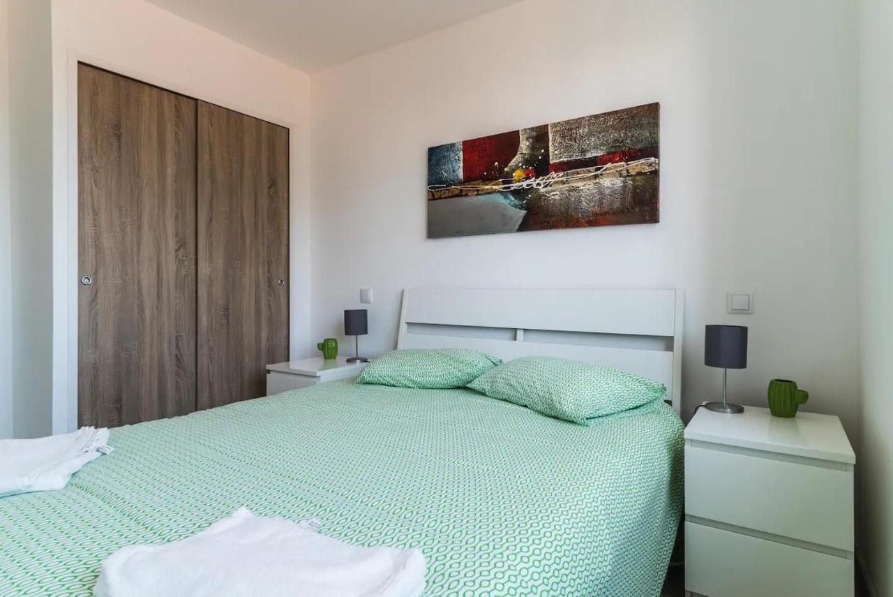 Encantador Apartamento A Frente Da Praia Do Sunset Фігейра-да-Фош Екстер'єр фото